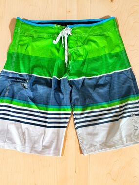 O'Neill Mens Board Shorts Size 36 Green Blue